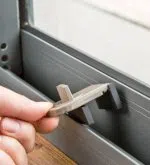 Locksmith Key Store Saint Paul, MN 651-323-1828 - broken-key-extraction