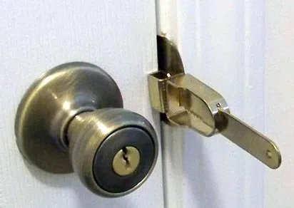 Locksmith Key Store Saint Paul, MN 651-323-1828 - professional-locksmiths